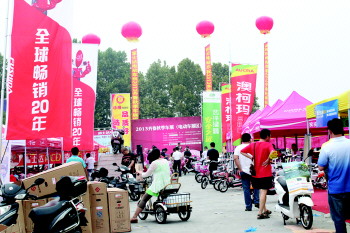 想买电动车,到齐鲁车展来看看(图)