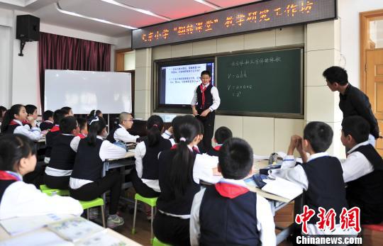 济南改革:翻转课堂上小鬼当家挑战填鸭式教学