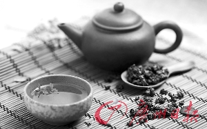 清明前后的茶叶是最受人欢迎的,价格也最昂贵,春茶怎么挑选却大有讲究。