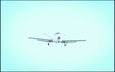 图为正在试飞的愿景SF50飞机C0架机。资料照片