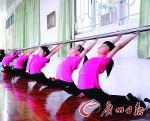 光后少年宫以教育留人才