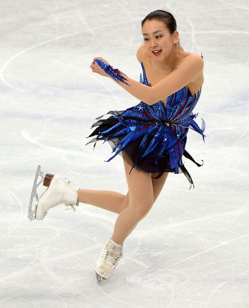 图文:花滑世锦赛女子自由滑 浅田真央起舞