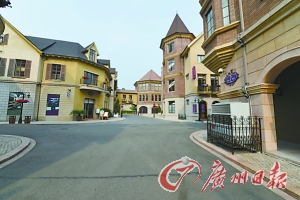 假装在欧洲 让朋友“恨痒痒”
