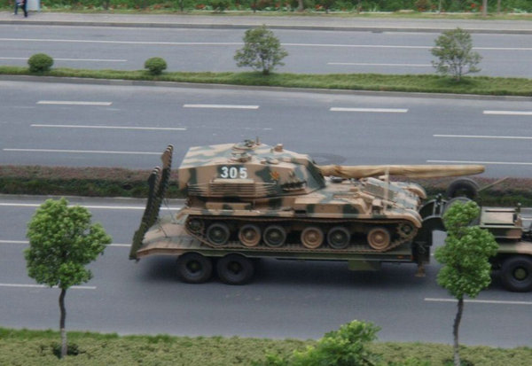 中国新轻型坦克爆出猛图 外形易和新版99式弄混