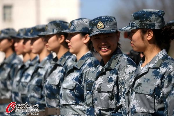 2014年4月3日,中国女排集结于空军训练基地进行军训,队员称将利用