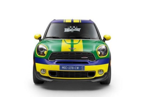 外观方面:这款mini pacemangoalcooper特别版车型基于jcw版进行了