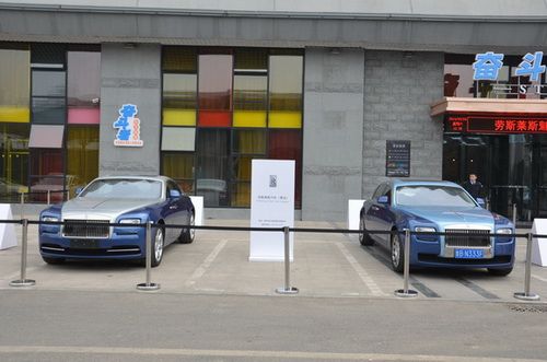 青岛门店活动   【搜狐汽车青岛站报道】3月29日,初春暖阳,劳斯莱斯