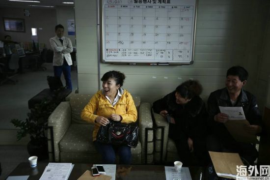 大量中国人赴韩考驾照:称时间短费用低