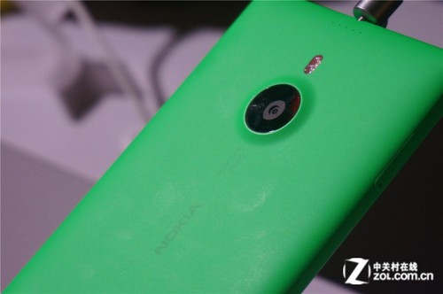 穿上Nokia X外衣 Lumia 1520绿色版试玩
