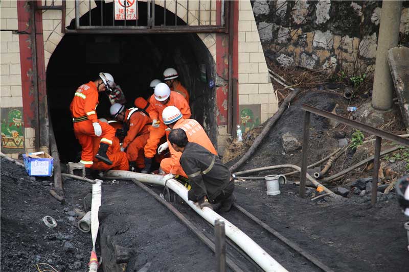 7日4时50分,曲靖市麒麟区东山镇黎明实业有限公司下海子煤矿一采区