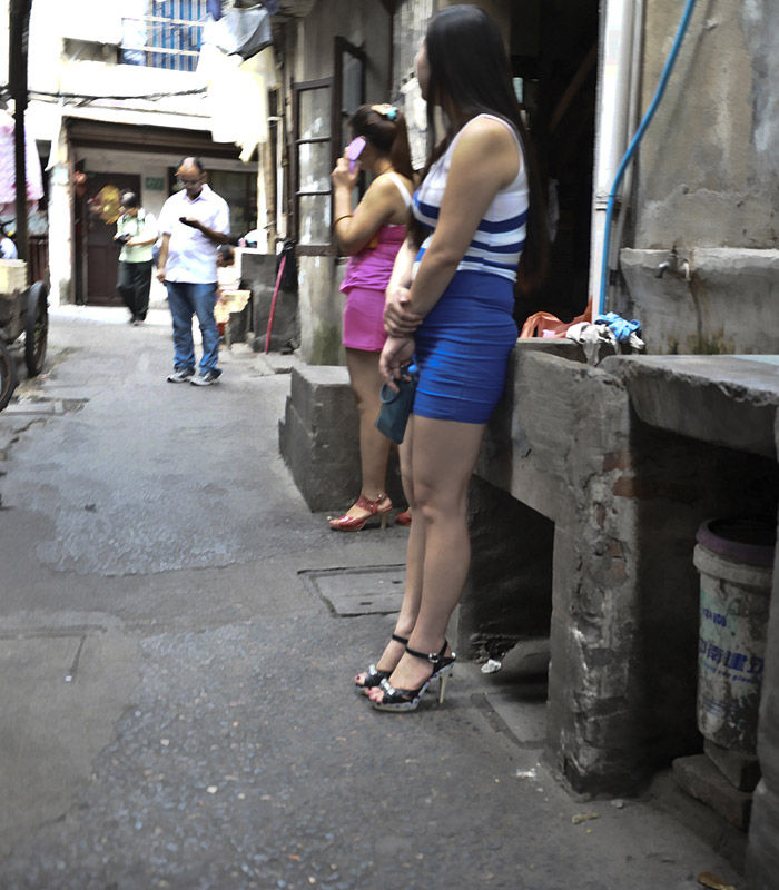 上海老街的性工作者(高清组图)