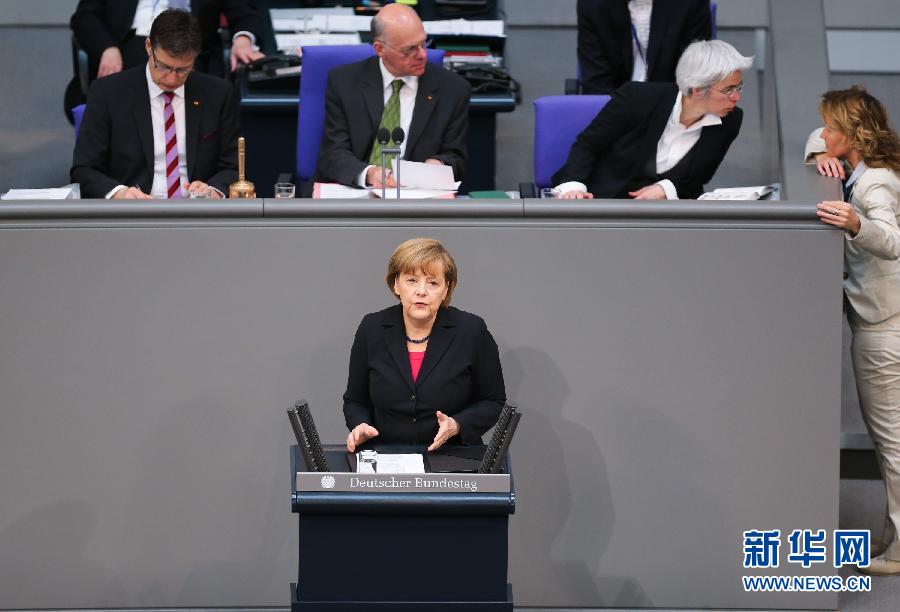当日,德国联邦议会就2014年联邦预算等问题举行议会辩论.