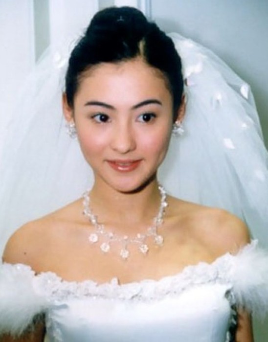 张柏芝曾经的婚纱照.
