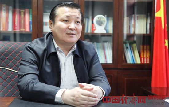 喀什艾尼瓦尔·吐尔逊:借丝路东风促济跨越