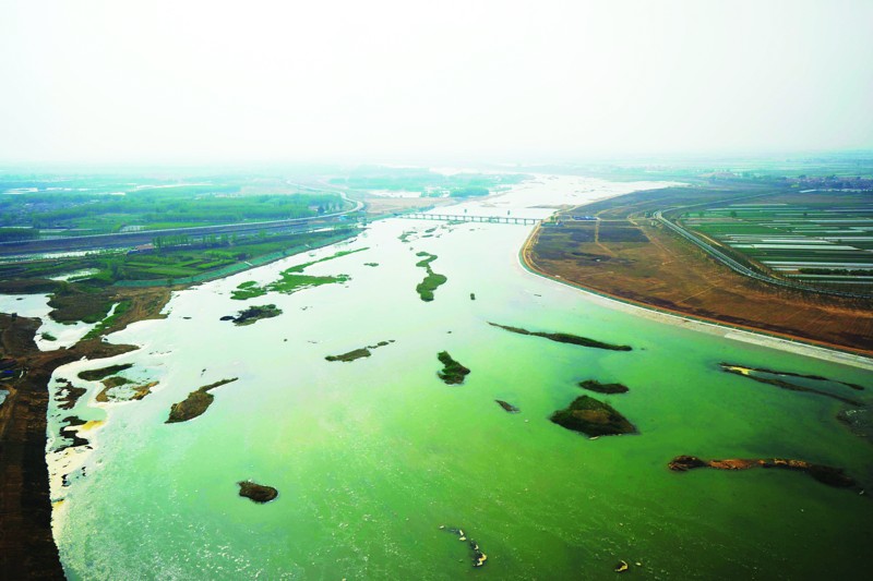 青岛三大水库水流合拢大沽河上现百里水景图