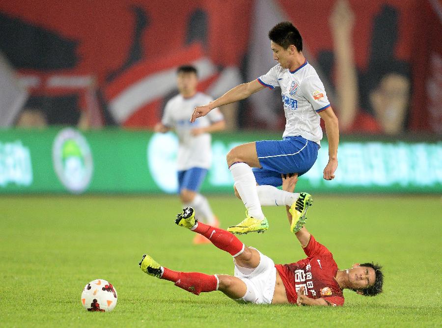 (体育)(4)足球--中超:广州恒大对阵上海绿地申花
