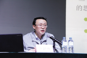 基于国内外经济发展形势,许颖悟在肯定天津经济社会发展成绩的同时