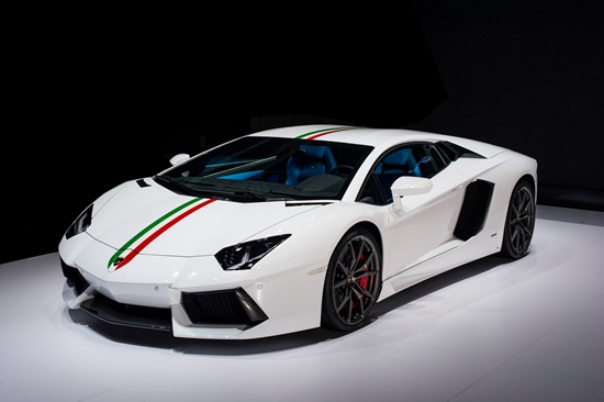 ڱչʳAventador LP 700-4 Nazionaleȫ