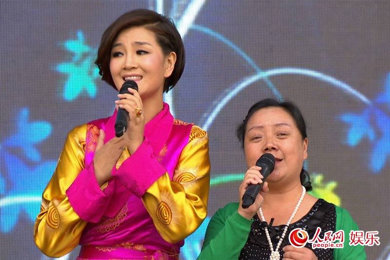 《私人订制》关注失独家庭 降央卓玛献声(组图)