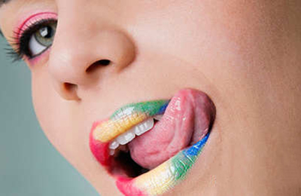 舌头是身体状况晴雨表 14种现象传达疾病信号