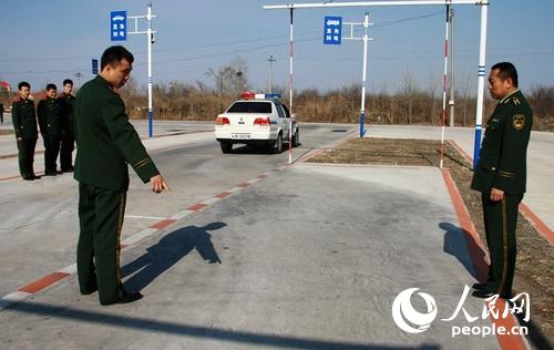 黑龙江黑河边检站开展私家车和新训驾驶员考核