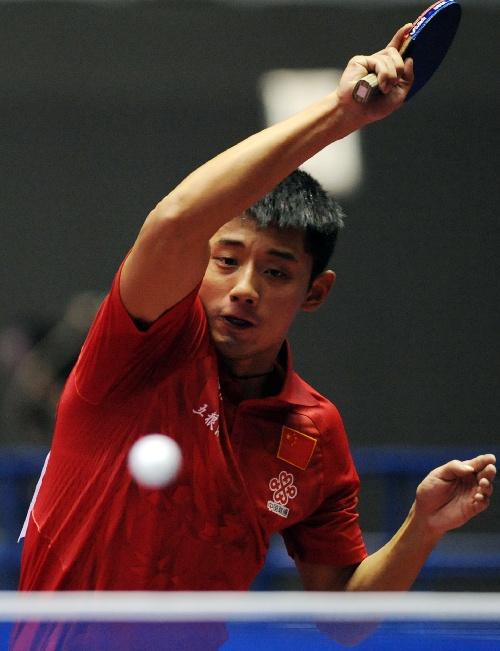 图文:世乒赛中国男团3-0巴西 张继科正手提拉