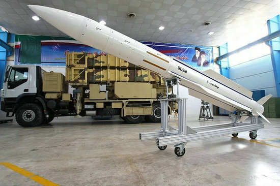 资料图:伊朗最新公开的SD2M防空导弹与导弹