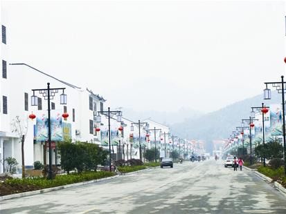 湖北讯 图为:荆门乡村旅游推动了农村公共基础设施建设.