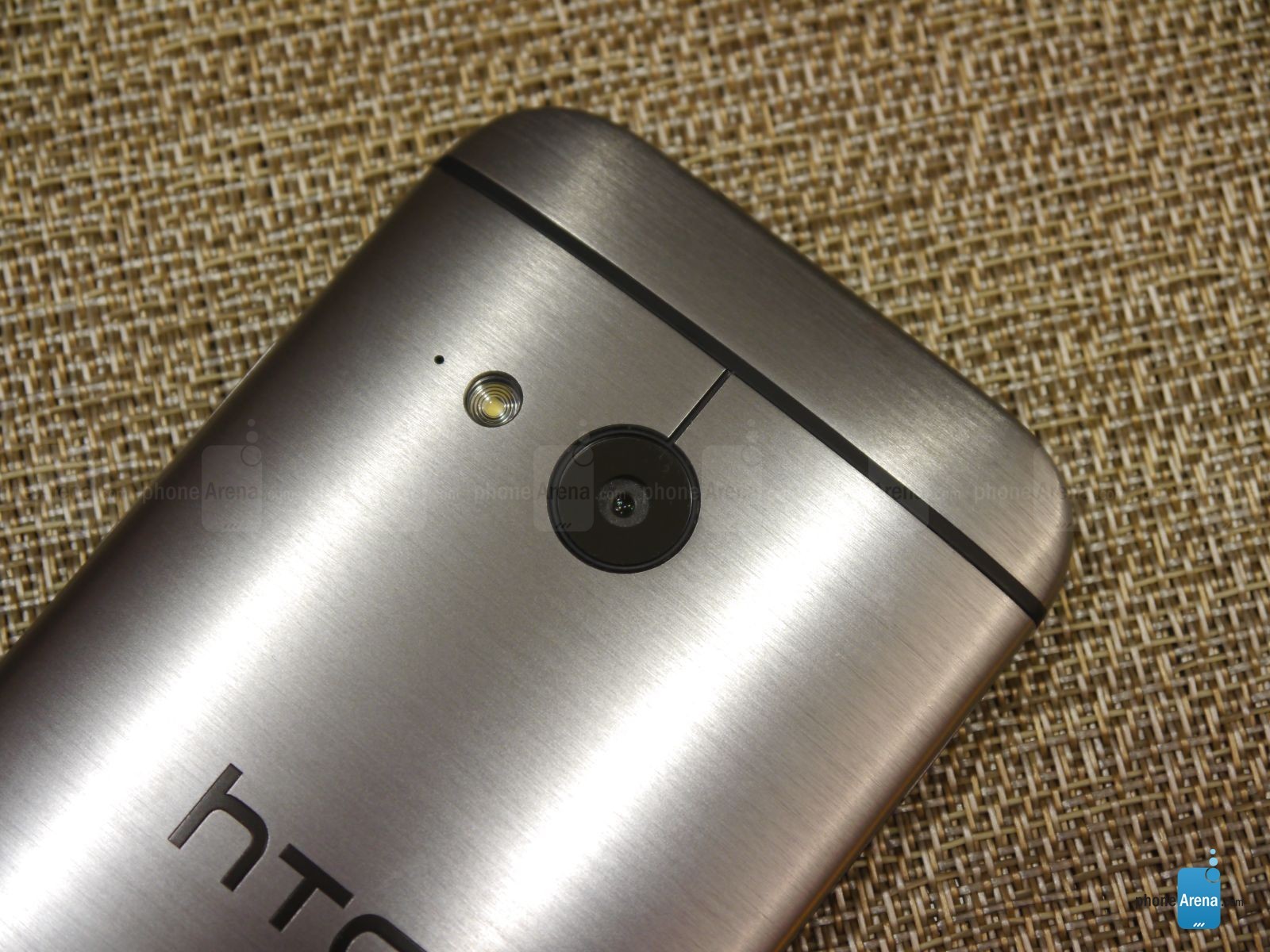 720p高清屏四核 HTC One mini 2初体验(13)