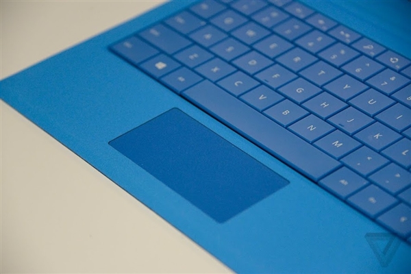 史上最薄Win8.1平板：Surface Pro 3抢鲜看