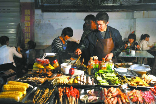 象山海鲜青菁酒家_胜利河美食街引爆城北商气