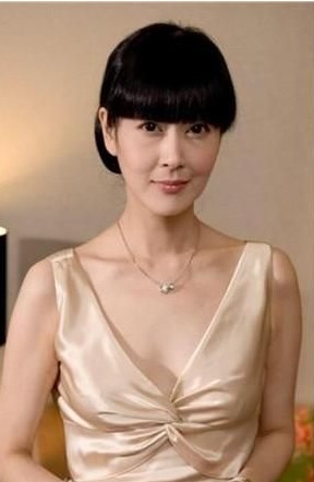 欢欢疑因忧郁症自杀 两段失败婚姻或成导火线(组图)