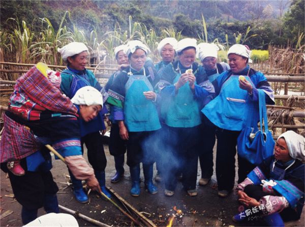 布依族有多少人口_预测要爆 罗平布依族 三月三 泼水节,动真格了