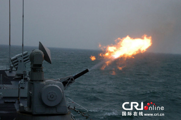 资料图:中国海军东海舰队远海训练舰艇编队再次穿越巴士海峡进入西图片