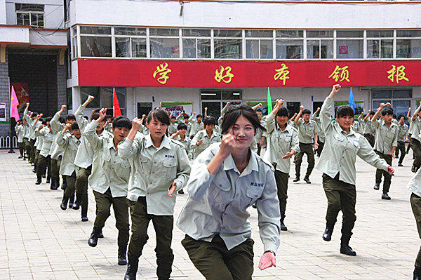 首届中国汽车诊断师大赛承德首场赛实录