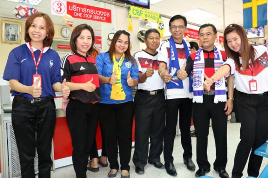 外媒:泰国普吉岛出售世界杯竞彩明信片 奖金达