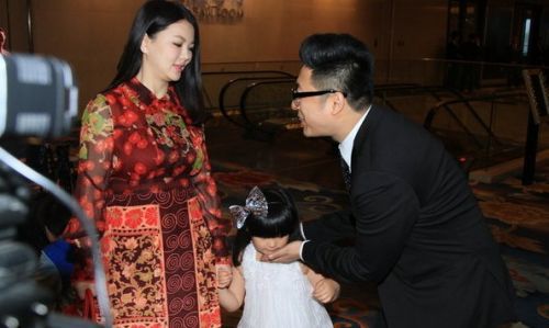 王岳伦澄清李湘未怀孕 自曝已开始准备二胎马上来(组图)