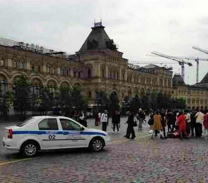 中国大妈莫斯科跳广场舞 网友调侃:下一战是火