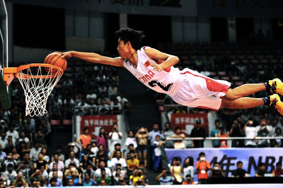 (体育)(4)篮球--NBL:贵州森航胜南京军区