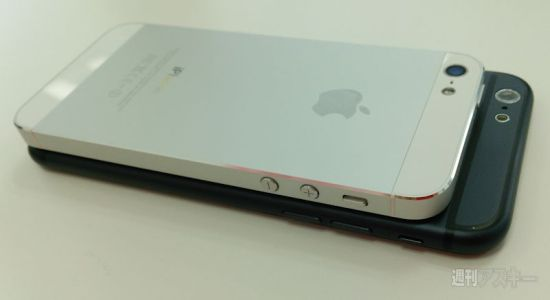 曝深空灰版 4.7英寸iPhone6比One M8小 - 201