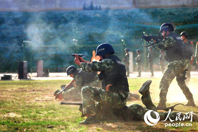 新疆公安边防总队训练基地:让实战化训练有的