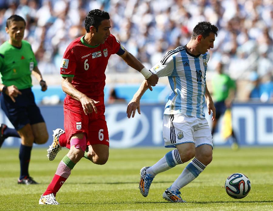 (世界杯)(18)足球--小组赛F组:阿根廷队对阵伊朗