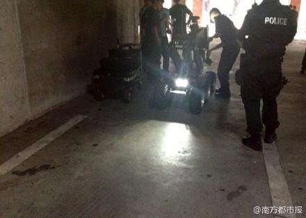 车底发现疑似爆炸物 深圳警方启用防爆机器人排险