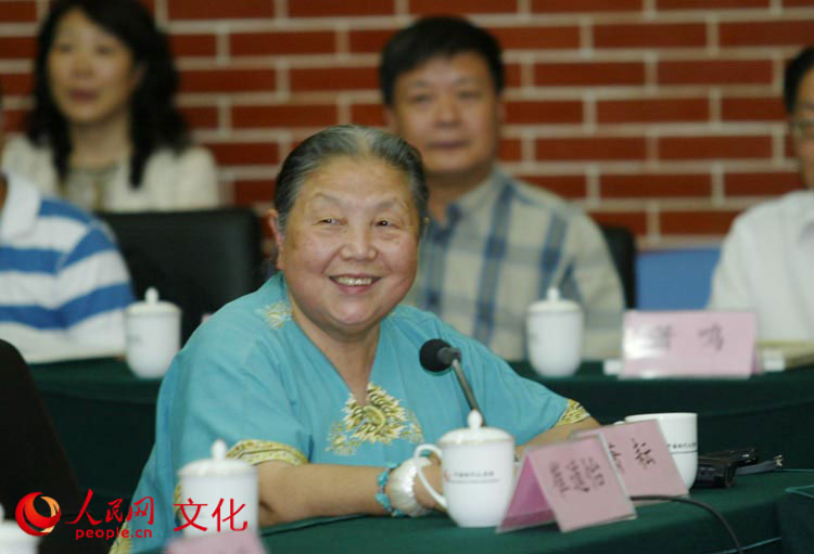 王蒙马利等出席"追梦者的歌吟——张锲文学创作65年"研讨会(组图)