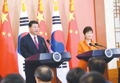 7月3日,习近平在首尔同韩国总统朴槿惠举行会