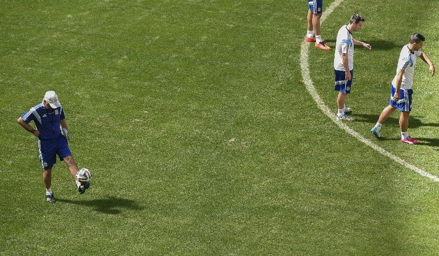 (世界杯)(26)足球--阿根廷队赛前训练(图) - 201