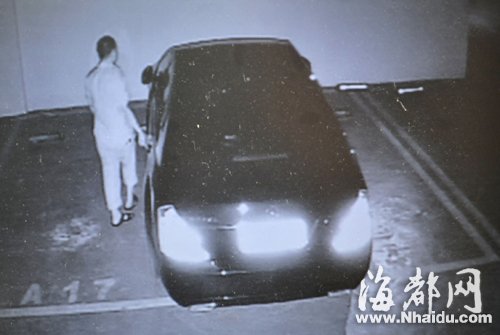 福州:地下停车场多辆车被划 车主装探头抓划车