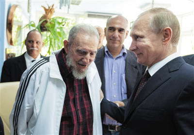 7月12日，古巴哈瓦那，俄罗斯总统普京对古巴进行国事访问,与古巴前领导人菲德尔・卡斯特罗会面。