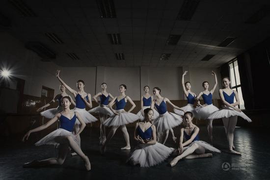 北京舞蹈学院毕业照极致唯美 女星芭蕾造型比拼