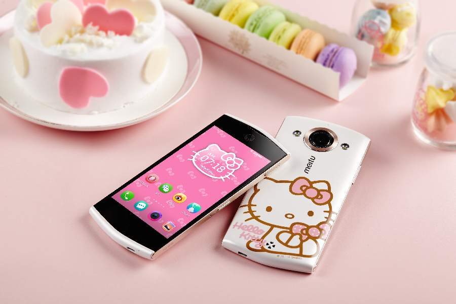 萌翻了!美图手机2 Hello kitty全球特别版